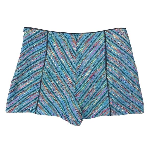 Charlie and Adele Shorts Sz medium textured - Picture 3 of 6